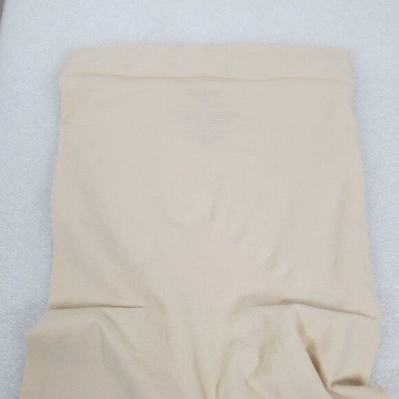 SPANXsculpt™ Seamless Power High-Waisted Mid-Thigh Short - Picture 10 of 12